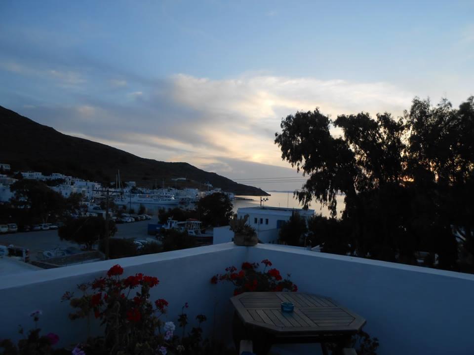 Angeliki Pension Katapola Exterior photo
